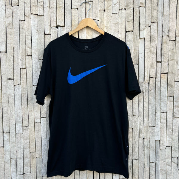 Camiseta 30.1 Premium Nike