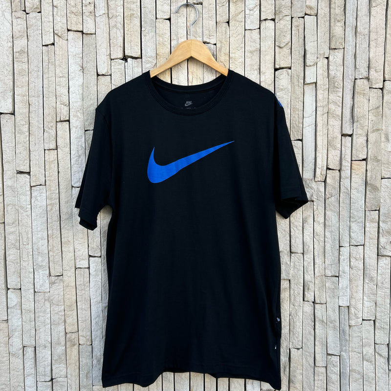 Camiseta 30.1 Premium Nike
