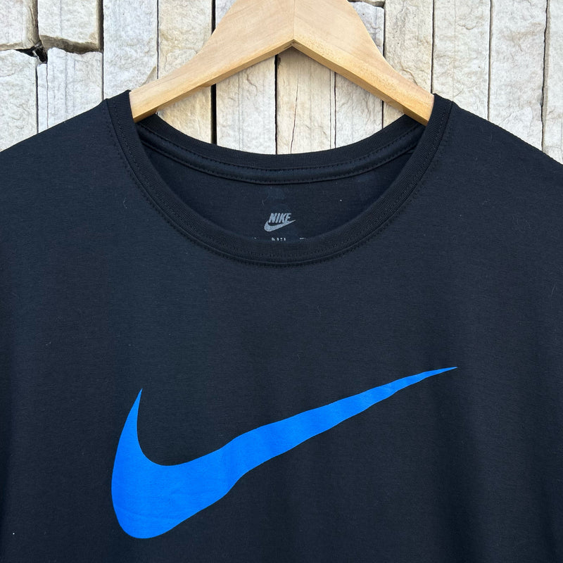 Camiseta 30.1 Premium Nike