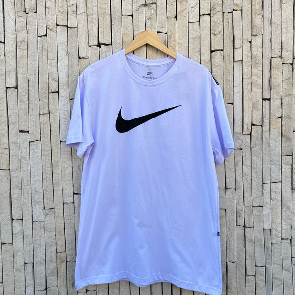 Camiseta 30.1 Premium Nike