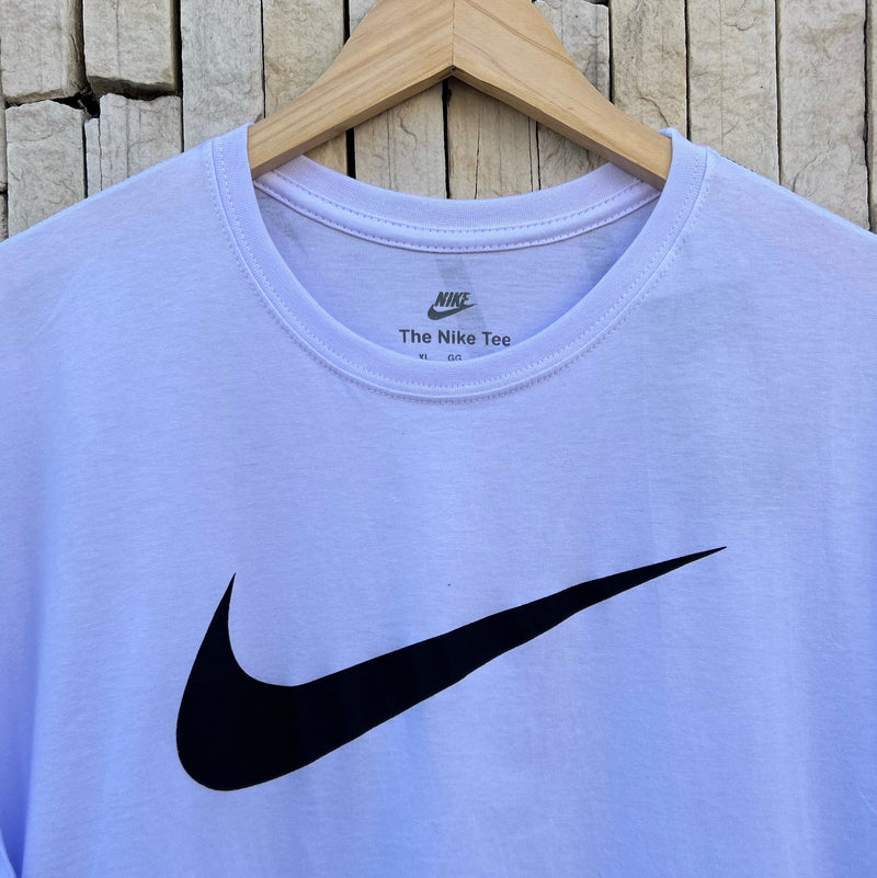 Camiseta 30.1 Premium Nike