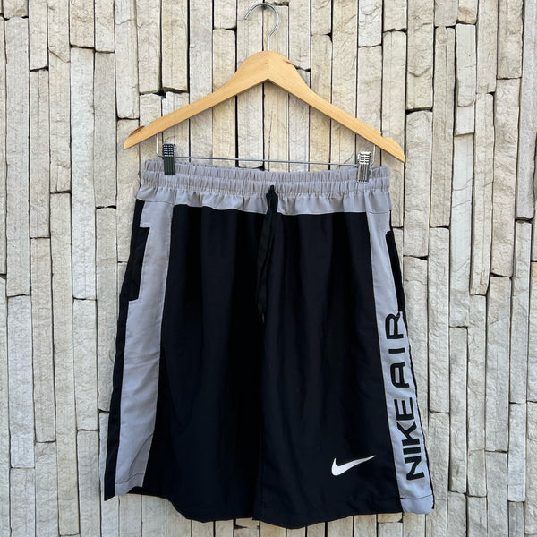 Bermuda Sport Nike - GG