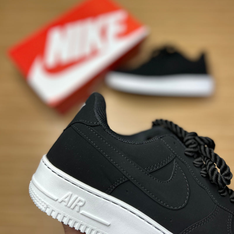 Nike Air Force 1 - Preto