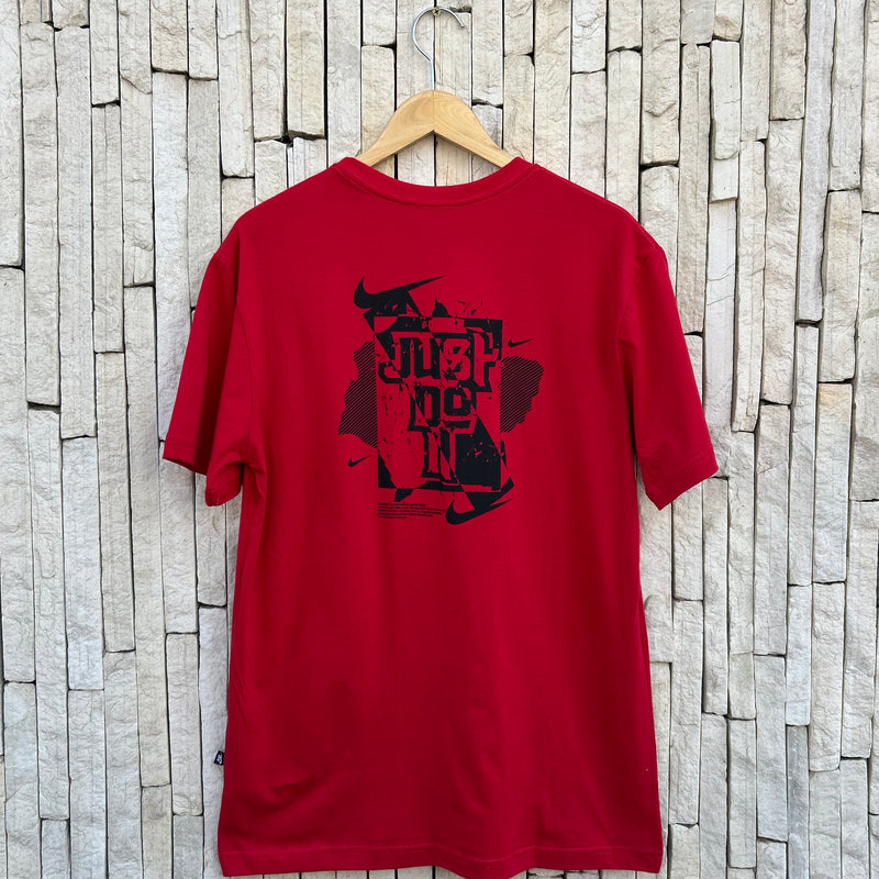 Camiseta 30.1 Premium Nike
