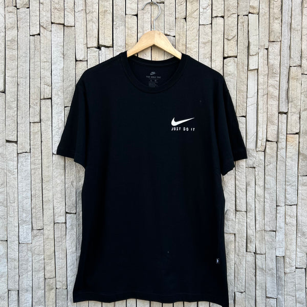 Camiseta 30.1 Premium Nike